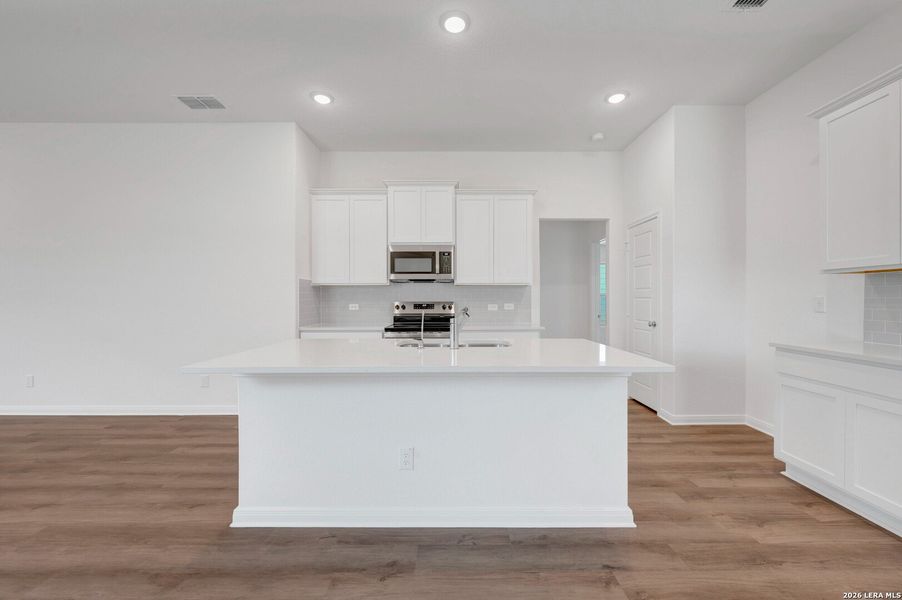 Furnished interior view inside a new home in Park Place, New Braunfels (Image 16).