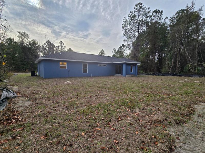 Exterior details and patio area of a home in , Ocklawaha (Image 23).