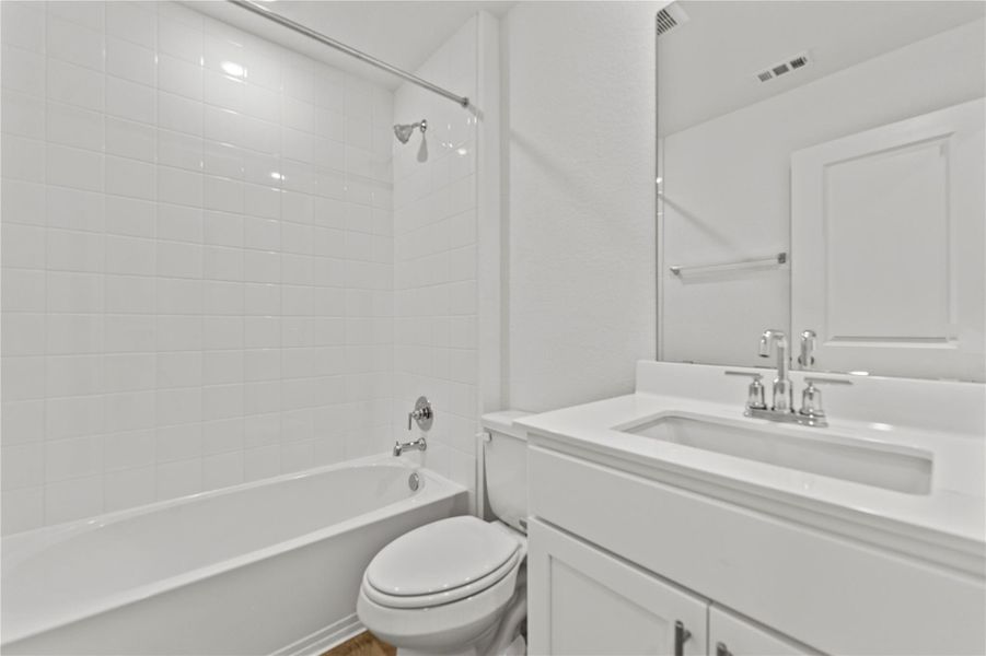 Furnished interior view inside a new home in Palomino, Manor (Image 11).
