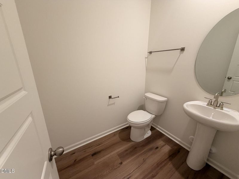 BMR195 Downstairs Bathroom