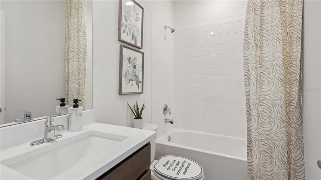 Furnished interior view inside a new home in Sandal Key, Weeki Wachee (Image 10).