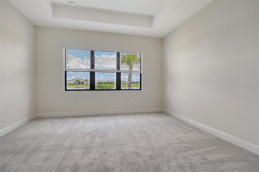 Spacious, unfurnished interior of a new home in Canoe Creek, Parrish (Image 21).