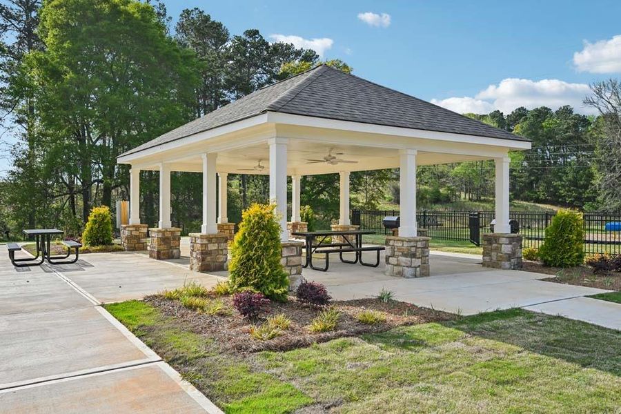 Community amenities in The Estates at Casteel, Bethlehem (Image 44).