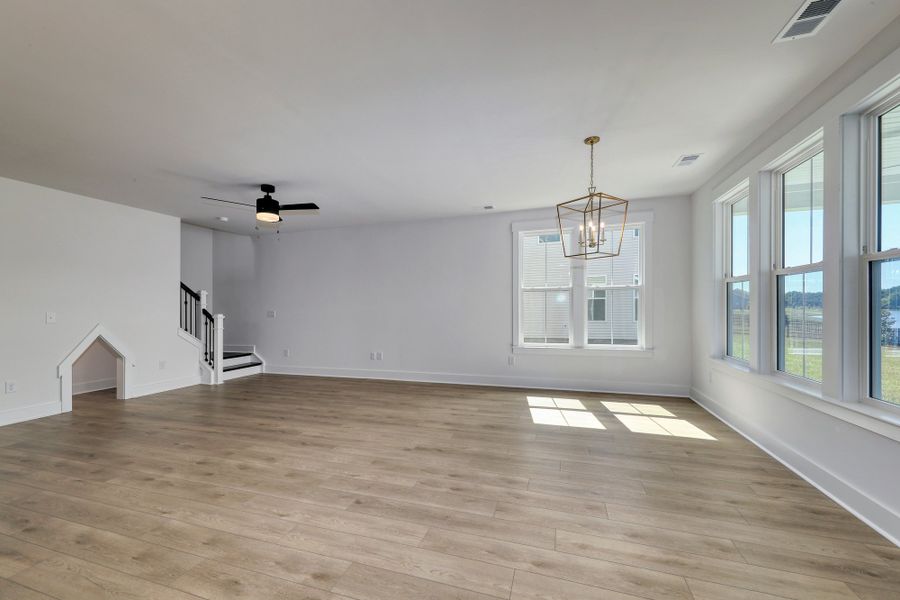Spacious, unfurnished interior of a new home in Arcadia, Myrtle Beach (Image 42).