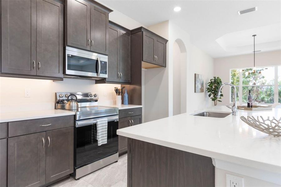 Open Kitchen with Quartz couters