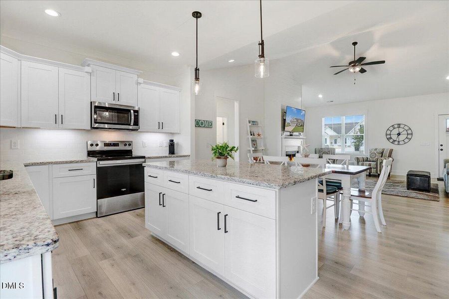 21-16 Tanseyleaf Dr-21