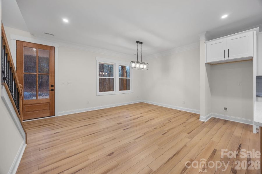 Spacious, unfurnished interior of a new home in , Cleveland (Image 19).