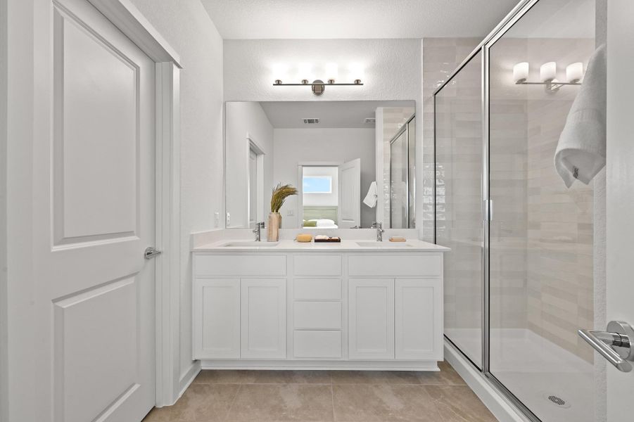 Furnished interior view inside a new home in , Buda (Image 13).