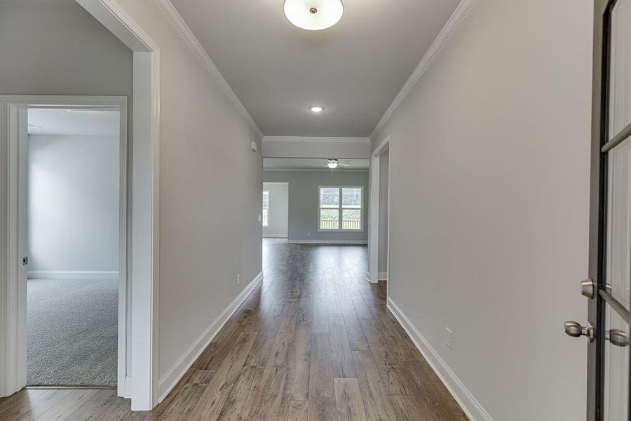 Spacious, unfurnished interior of a new home in , Jefferson (Image 39).