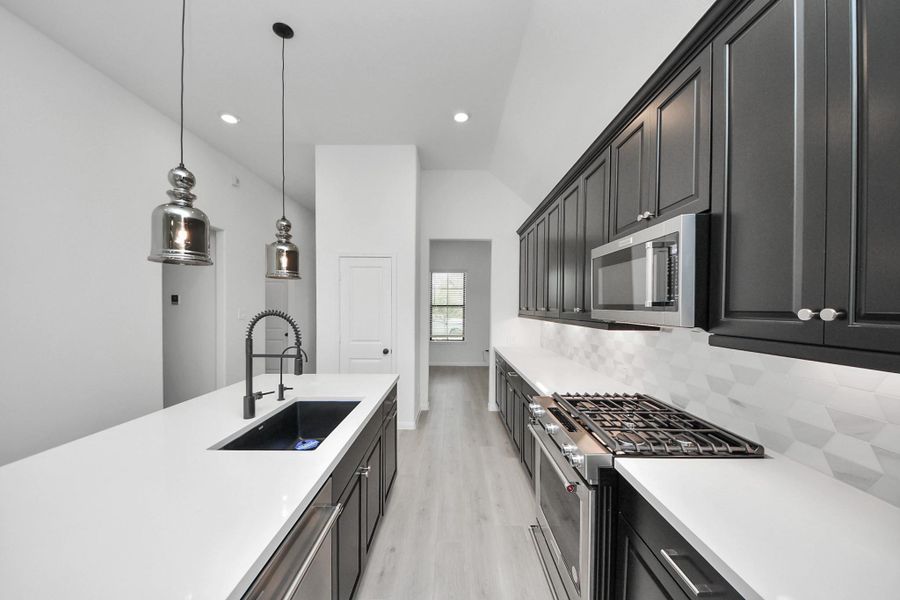 Image 38 of a home in Amira: Premier Collection. Image 38 of a home in Amira: Premier Collection.