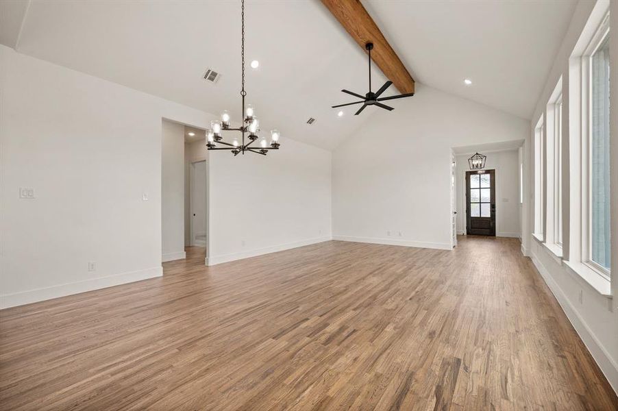 Spacious, unfurnished interior of a new home in The Resort on Eagle Mt. Lake, Fort Worth (Image 24). Spacious, unfurnished interior of a new home in The Resort on Eagle Mt. Lake, Fort Worth (Image 24).