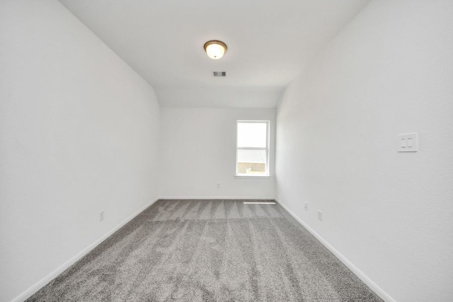 Spacious, unfurnished interior of a new home in Sunterra: Premier Collection, Katy (Image 2). Spacious, unfurnished interior of a new home in Sunterra: Premier Collection, Katy (Image 2).