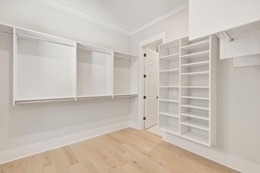 Spacious, unfurnished interior of a new home in , Johns Island (Image 43).
