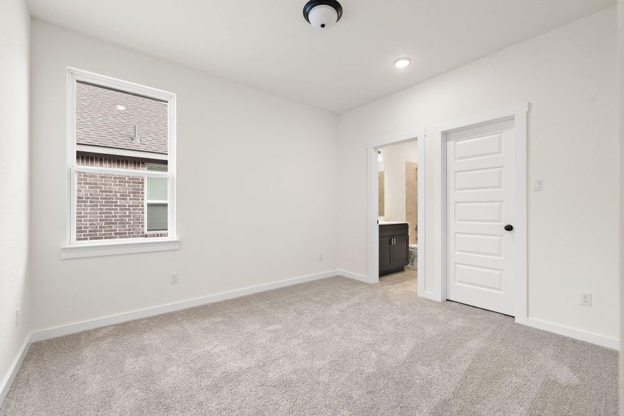 Guest room #2 with private bath