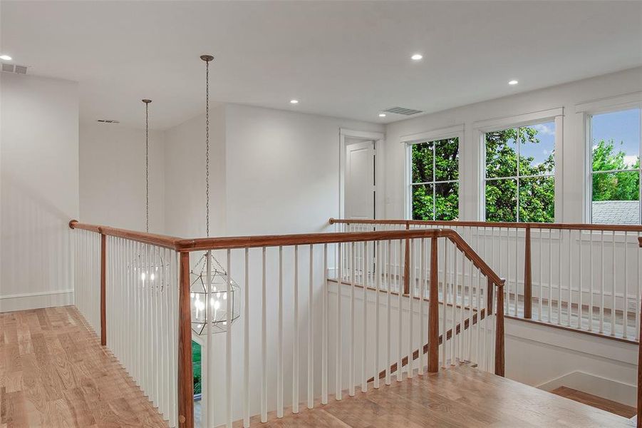 Spacious, unfurnished interior of a new home in , Dallas (Image 30).