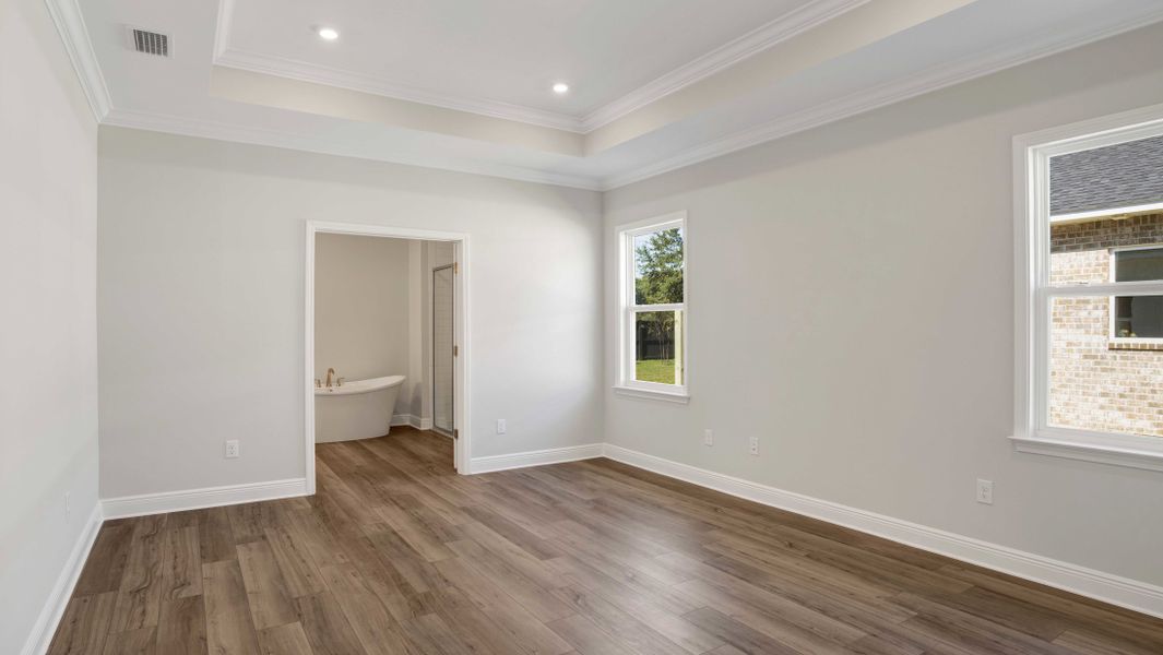 Representative unfurnished interior of a home built from the Drexel by Maronda Homes in Bellview Pointe, Bellview (Image 23).