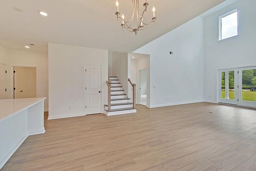 Spacious, unfurnished interior of a new home in , Ravenel (Image 13).