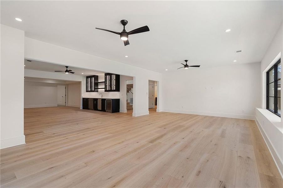 Spacious, unfurnished interior of a new home in , Alpharetta (Image 63). Spacious, unfurnished interior of a new home in , Alpharetta (Image 63).