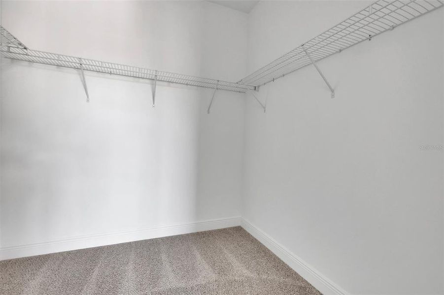 Spacious, unfurnished interior of a new home in , St. Cloud (Image 16).