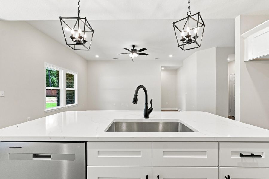 2828 blackbird ct-26