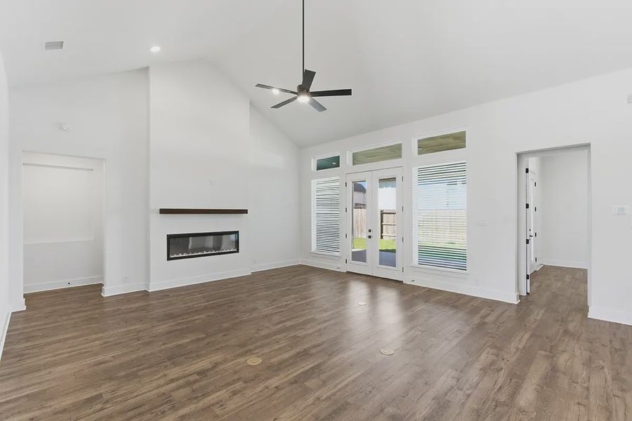 Representative unfurnished interior of a home built from the Anthony by Chesmar Homes in Mesa Western, Cibolo (Image 13). Representative unfurnished interior of a home built from the Anthony by Chesmar Homes in Mesa Western, Cibolo (Image 13).
