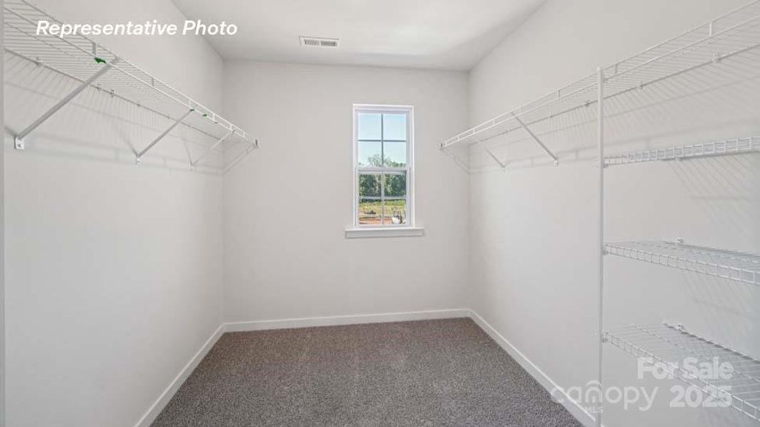 Spacious, unfurnished interior of a new home in Huffman Ridge, Hickory (Image 11).