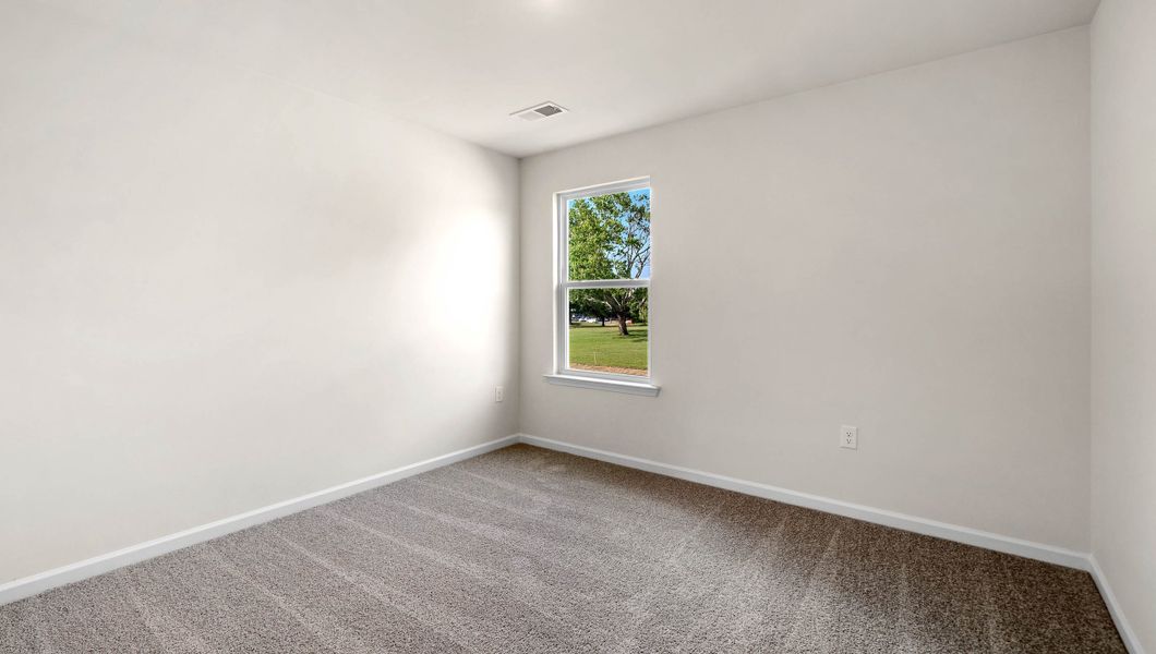 Spacious, unfurnished interior of a new home in Harrier Point, Woodruff (Image 21).