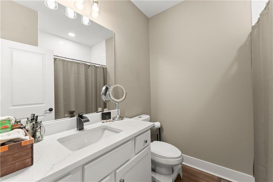 Furnished interior view inside a new home in , Dawsonville (Image 29).