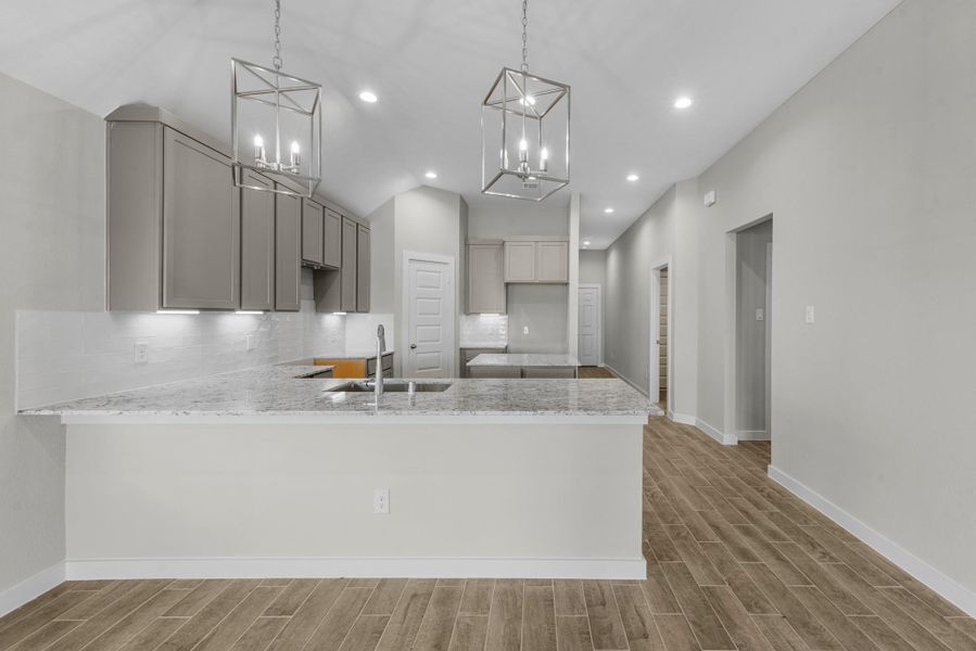 Furnished interior view inside a new home in Huntington Place, Rosharon (Image 5).