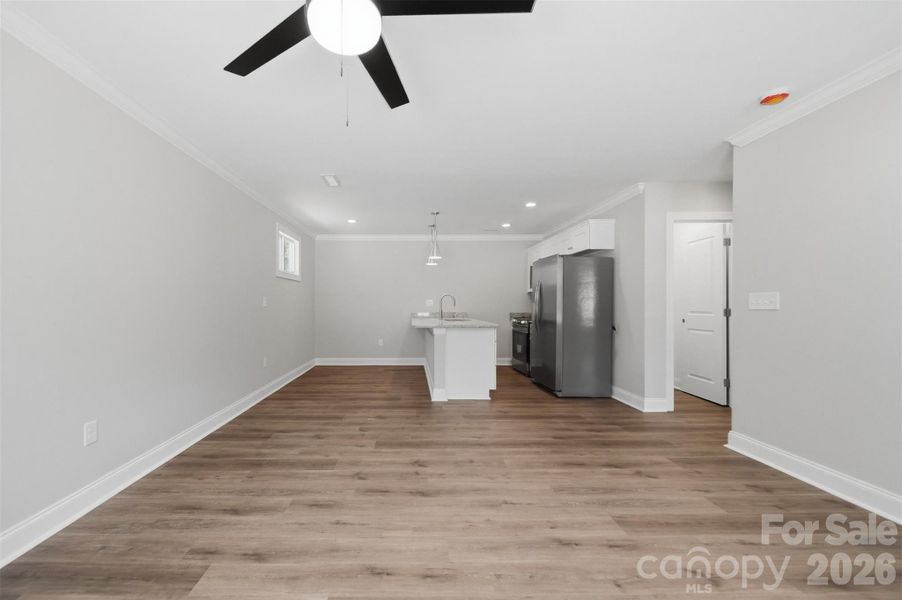 Spacious, unfurnished interior of a new home in , Hickory (Image 33).
