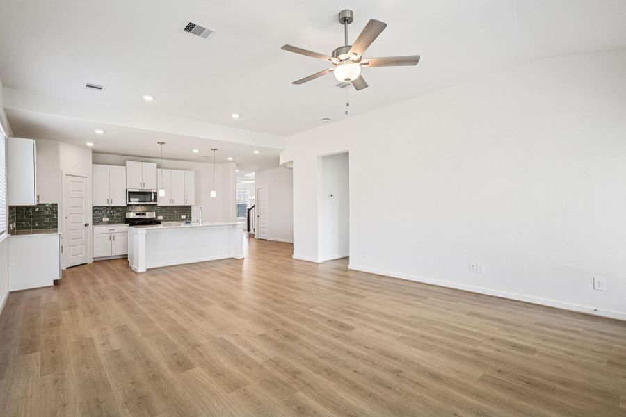 Photo is not of the actual home, but is an inspirational photo of builder’s model home and may depict options, furnishings, and/or decorator features that are not included