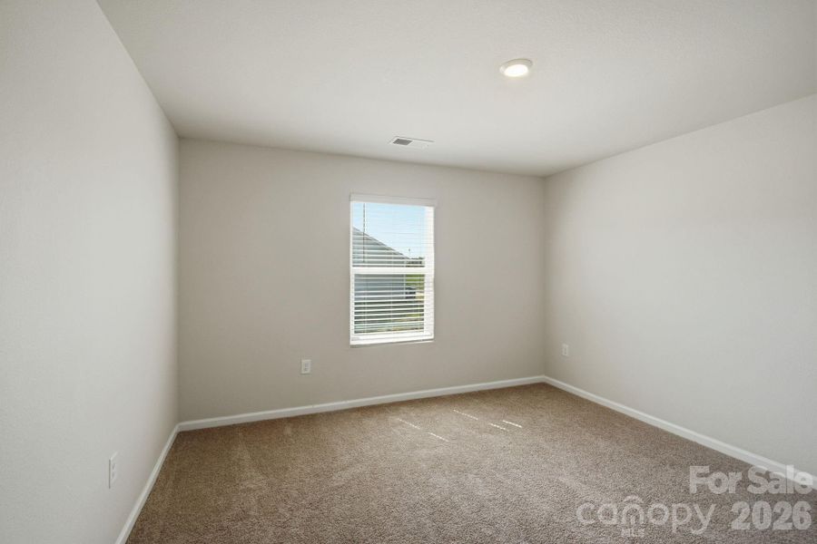 Spacious, unfurnished interior of a new home in , Shelby (Image 28).