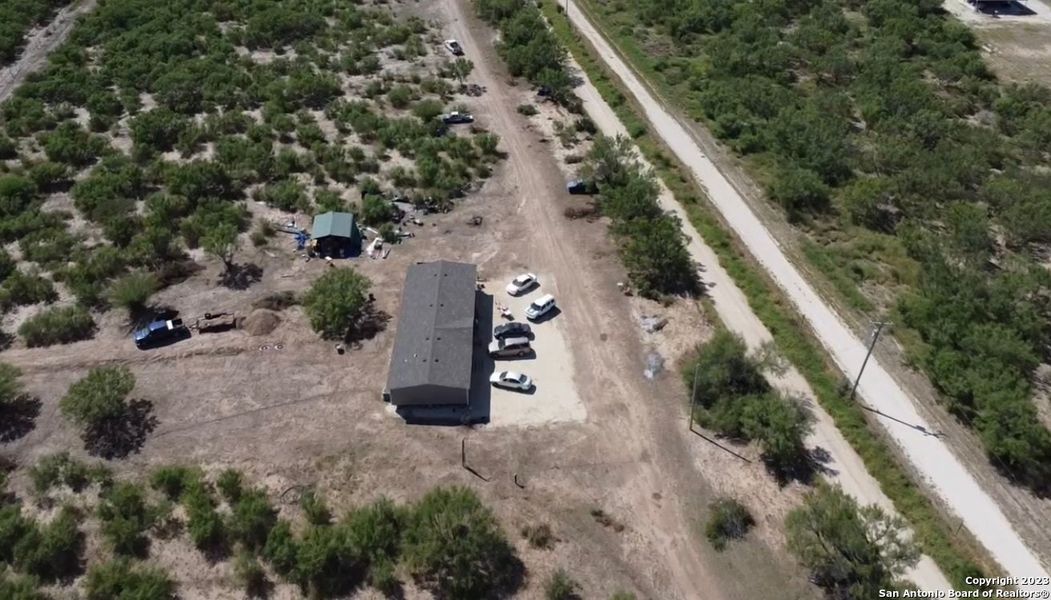 Image 10 of a home in .