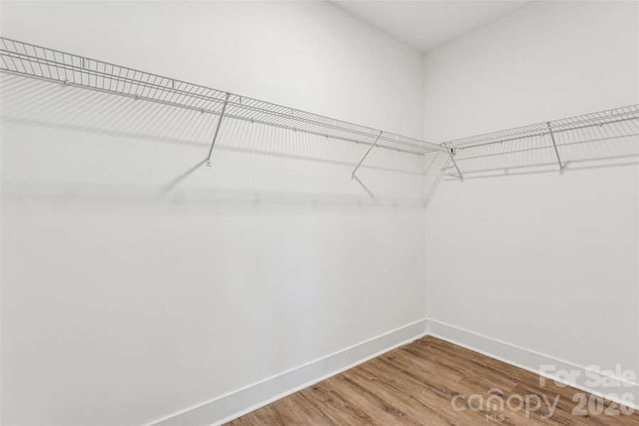 Spacious, unfurnished interior of a new home in , Harrisburg (Image 26).