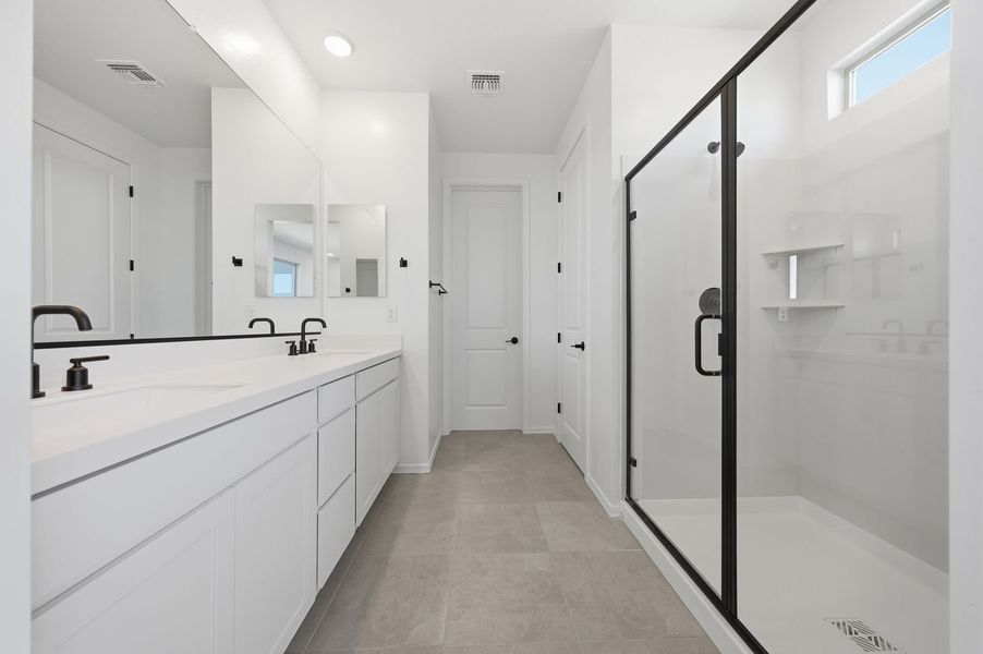 Furnished interior view inside a new home in Tyler Ranch, Buckeye (Image 6).