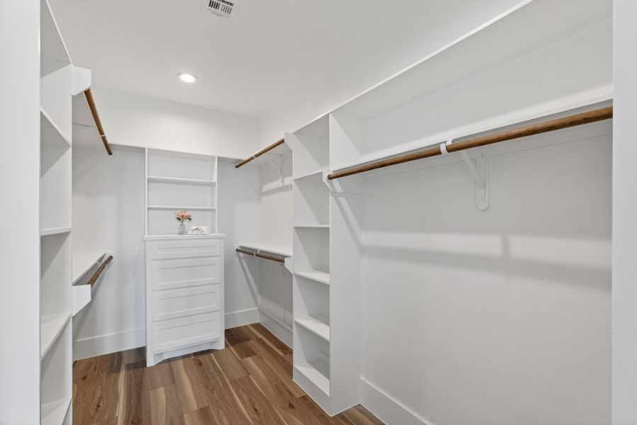 Spacious, unfurnished interior of a new home in , Houston (Image 37). Spacious, unfurnished interior of a new home in , Houston (Image 37).