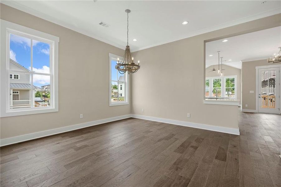 Spacious, unfurnished interior of a new home in Devin's Shire, Kennesaw (Image 15).