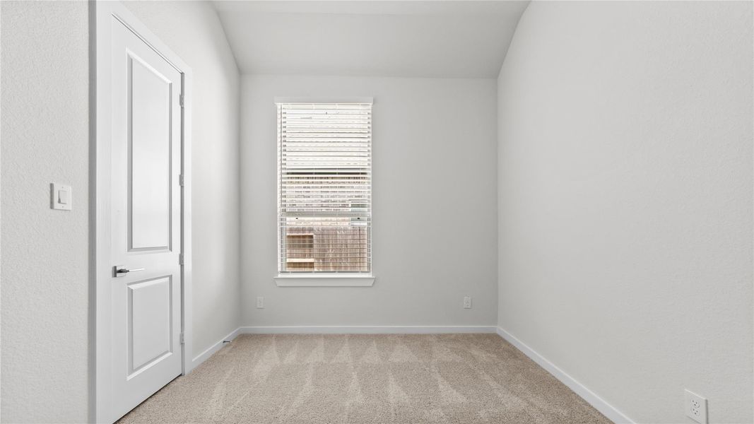 Spacious, unfurnished interior of a new home in , Conroe (Image 31). Spacious, unfurnished interior of a new home in , Conroe (Image 31).