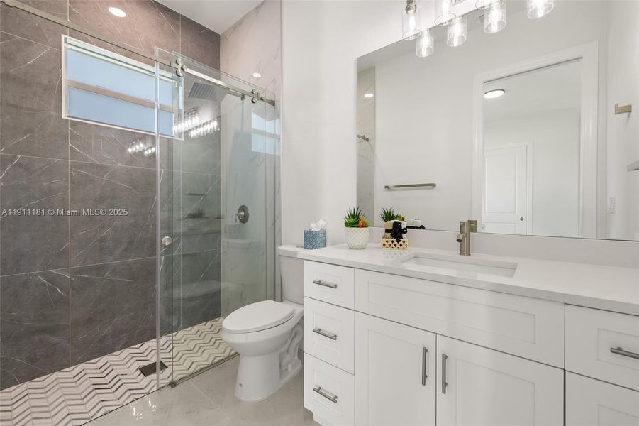 Furnished interior view inside a new home in , Fort Myers (Image 4).