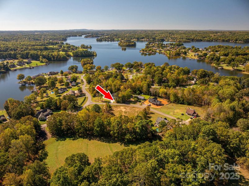 Image 10 of a home in .