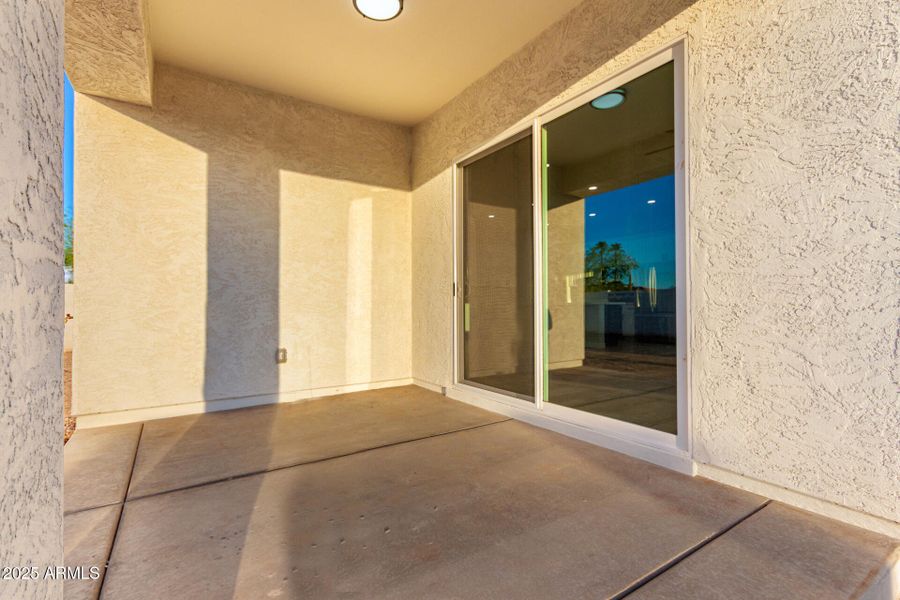 20-Country Club 20-Country Club