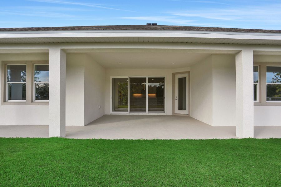 2,723sf New Home in Parrish, FL.  - Slide 9