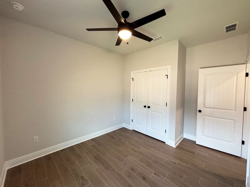 Spacious, unfurnished interior of a new home in Sentinel Ridge, Pace (Image 19). Spacious, unfurnished interior of a new home in Sentinel Ridge, Pace (Image 19).