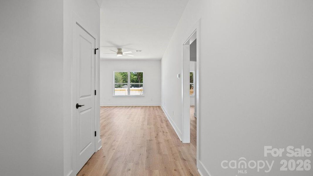 Spacious, unfurnished interior of a new home in , Gastonia (Image 11).