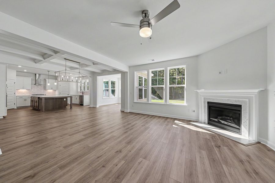 Spacious, unfurnished interior of a new home in Arcadia, Myrtle Beach (Image 23).