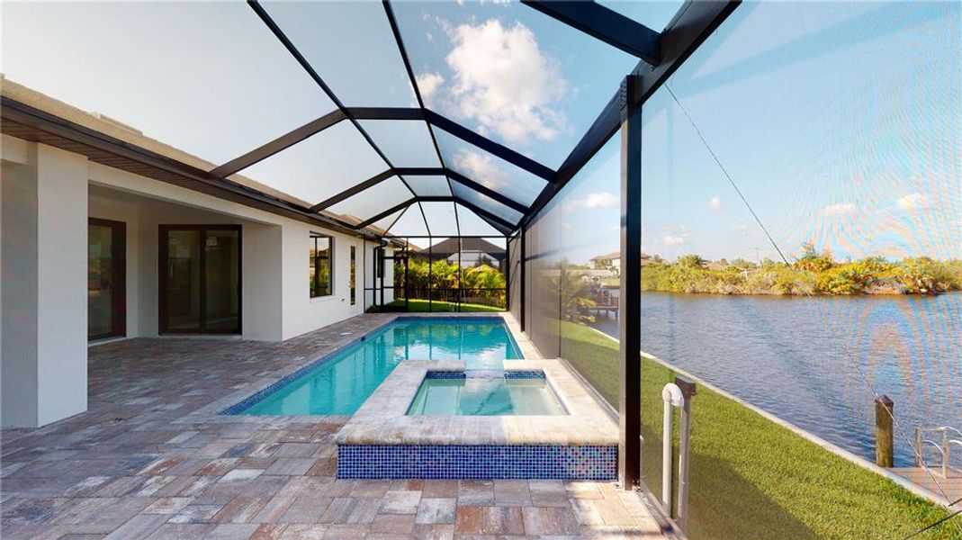 Exterior details and patio area of a home in , Port Charlotte (Image 4).