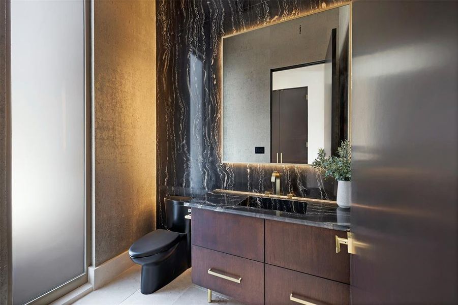 Furnished interior view inside a new home in , Dallas (Image 6).