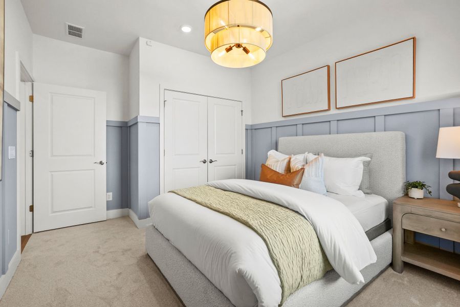 Representative furnished interior of a home built from the Hallmark by Del Webb in Del Webb Carolina Ridge, Midland (Image 40).