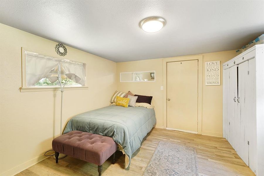 Furnished interior view inside a new home in , Alvord (Image 10).