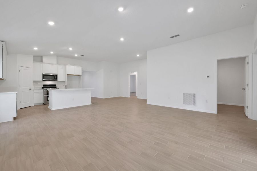 3br New Home in Green Cove Springs, FL.  - Slide 6
